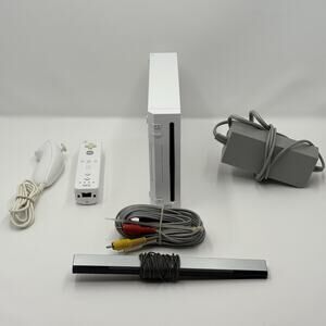 Nintendo Wii RVL001 Console With Cords Tested White System